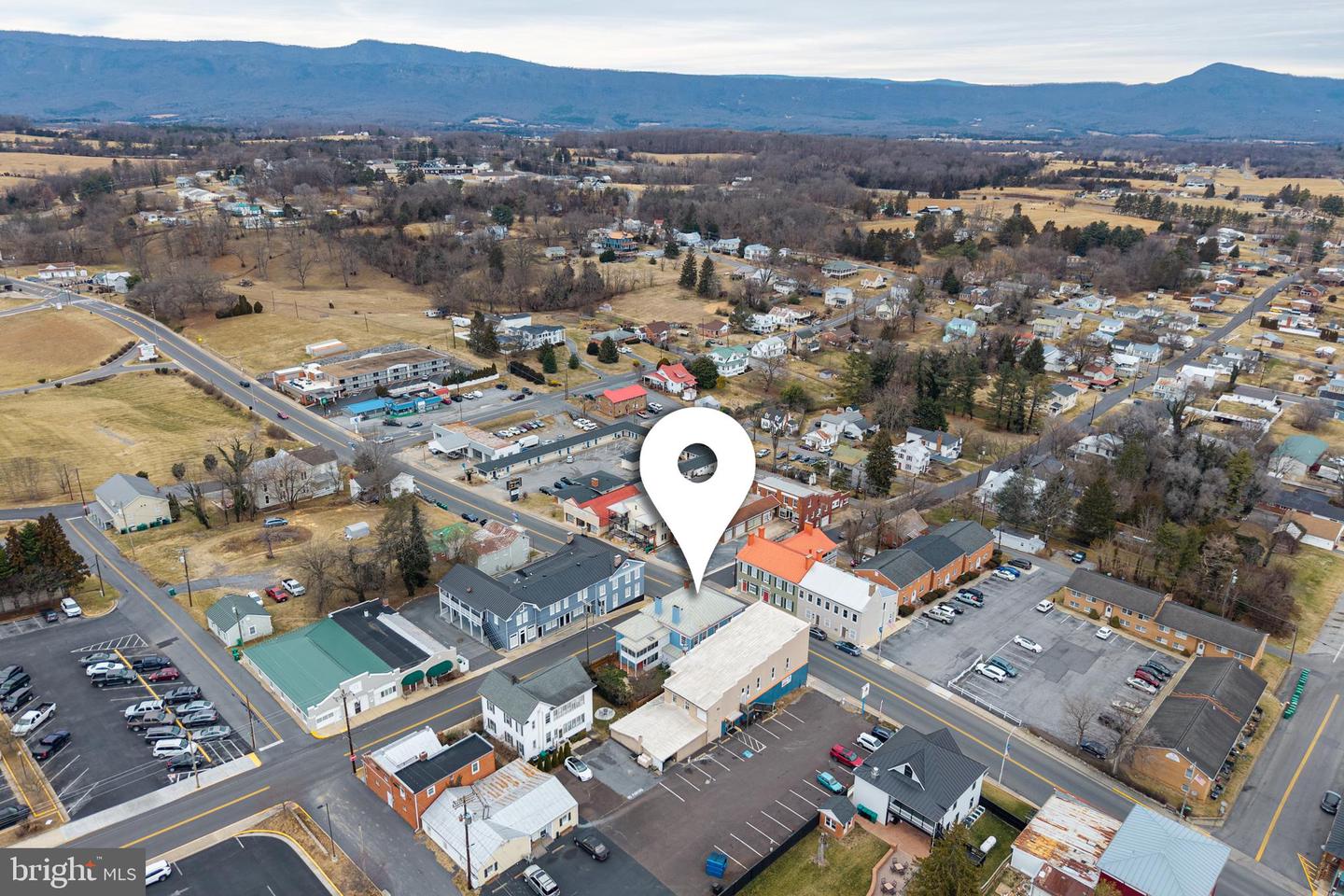 221 W MAIN ST, LURAY, Virginia 22835, 3 Bedrooms Bedrooms, ,1 BathroomBathrooms,Residential,For sale,221 W MAIN ST,VAPA2005914 MLS # VAPA2005914