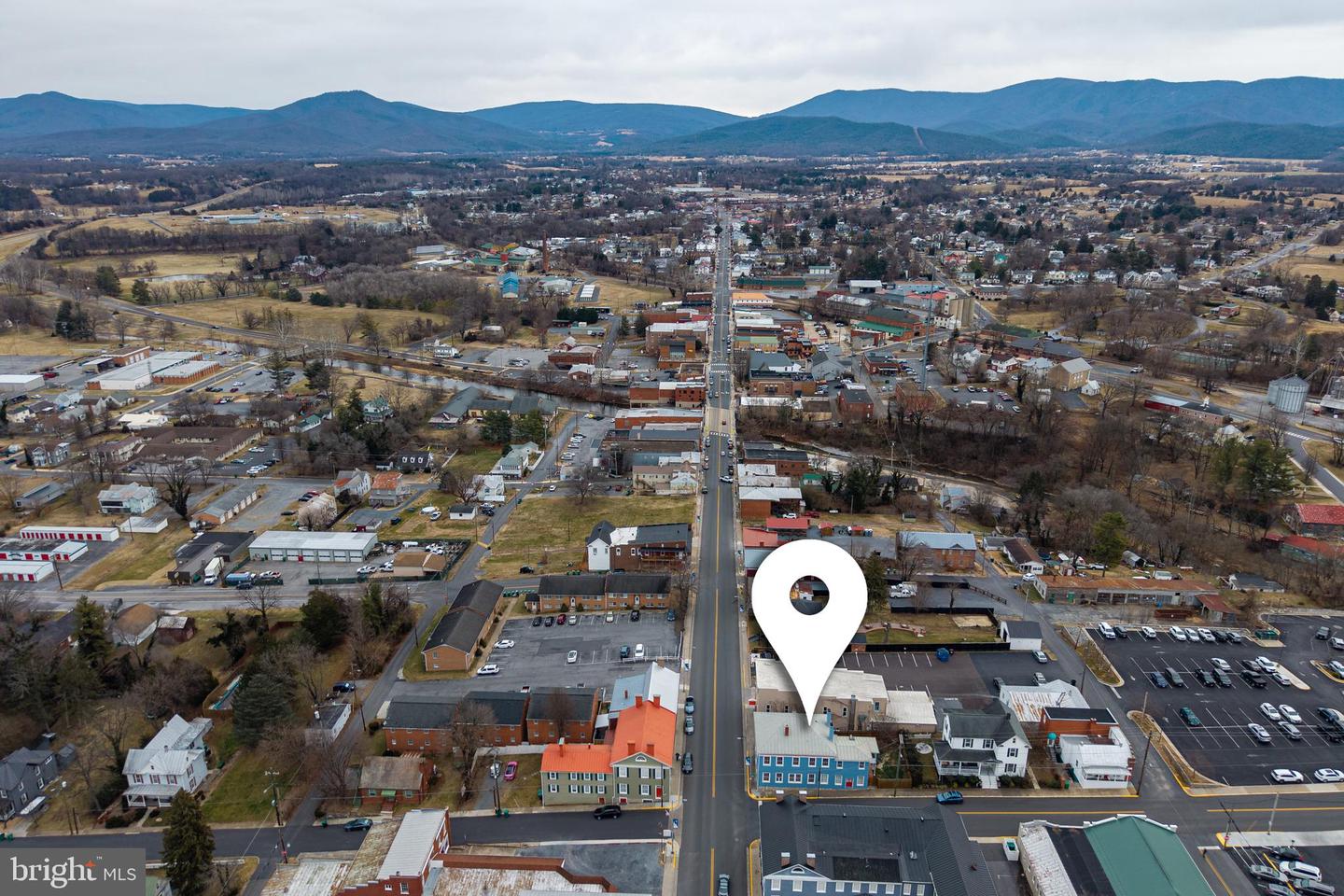 221 W MAIN ST, LURAY, Virginia 22835, 3 Bedrooms Bedrooms, ,1 BathroomBathrooms,Residential,For sale,221 W MAIN ST,VAPA2005914 MLS # VAPA2005914