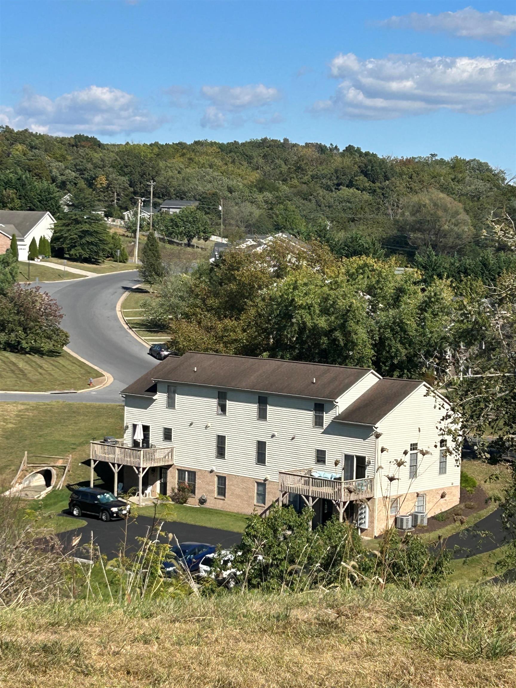 1261 OLD WINDMILL CIR, HARRISONBURG, Virginia 22802, ,Residential,1261 OLD WINDMILL CIR,671256 MLS # 671256