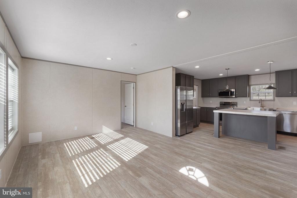 318 UNION AVE, GORDONSVILLE, Virginia 22942, 3 Bedrooms Bedrooms, ,2 BathroomsBathrooms,Residential,318 UNION AVE,VAOR2009176 MLS # VAOR2009176