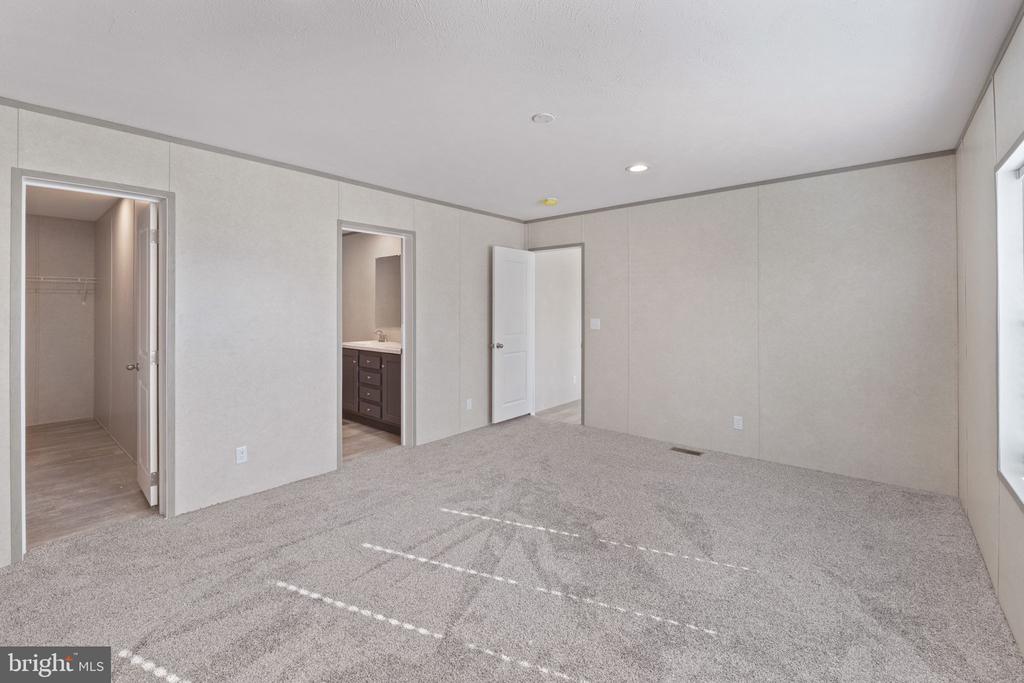 318 UNION AVE, GORDONSVILLE, Virginia 22942, 3 Bedrooms Bedrooms, ,2 BathroomsBathrooms,Residential,318 UNION AVE,VAOR2009176 MLS # VAOR2009176