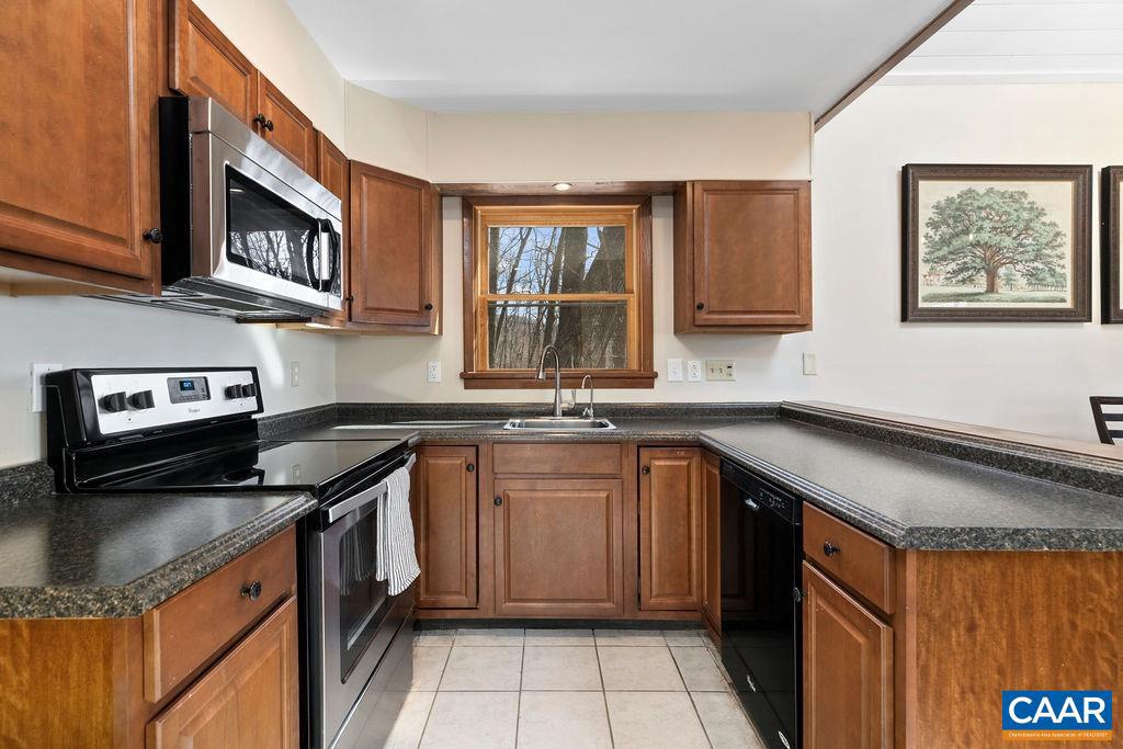 145 FIRTREE DR, WINTERGREEN RESORT, Virginia 22967, 3 Bedrooms Bedrooms, ,2 BathroomsBathrooms,Residential,For sale,145 FIRTREE DR,662115 MLS # 662115 145 FIRTREE DR, WINTERGREEN RESORT, Virginia 22967, 3 Bedrooms Bedrooms, ,2 BathroomsBathrooms,Residential,For sale,145 FIRTREE DR,662115 MLS # 662115