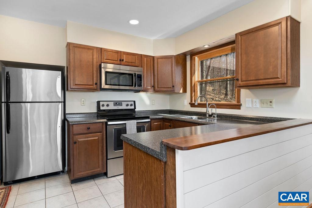 145 FIRTREE DR, WINTERGREEN RESORT, Virginia 22967, 3 Bedrooms Bedrooms, ,2 BathroomsBathrooms,Residential,For sale,145 FIRTREE DR,662115 MLS # 662115 145 FIRTREE DR, WINTERGREEN RESORT, Virginia 22967, 3 Bedrooms Bedrooms, ,2 BathroomsBathrooms,Residential,For sale,145 FIRTREE DR,662115 MLS # 662115