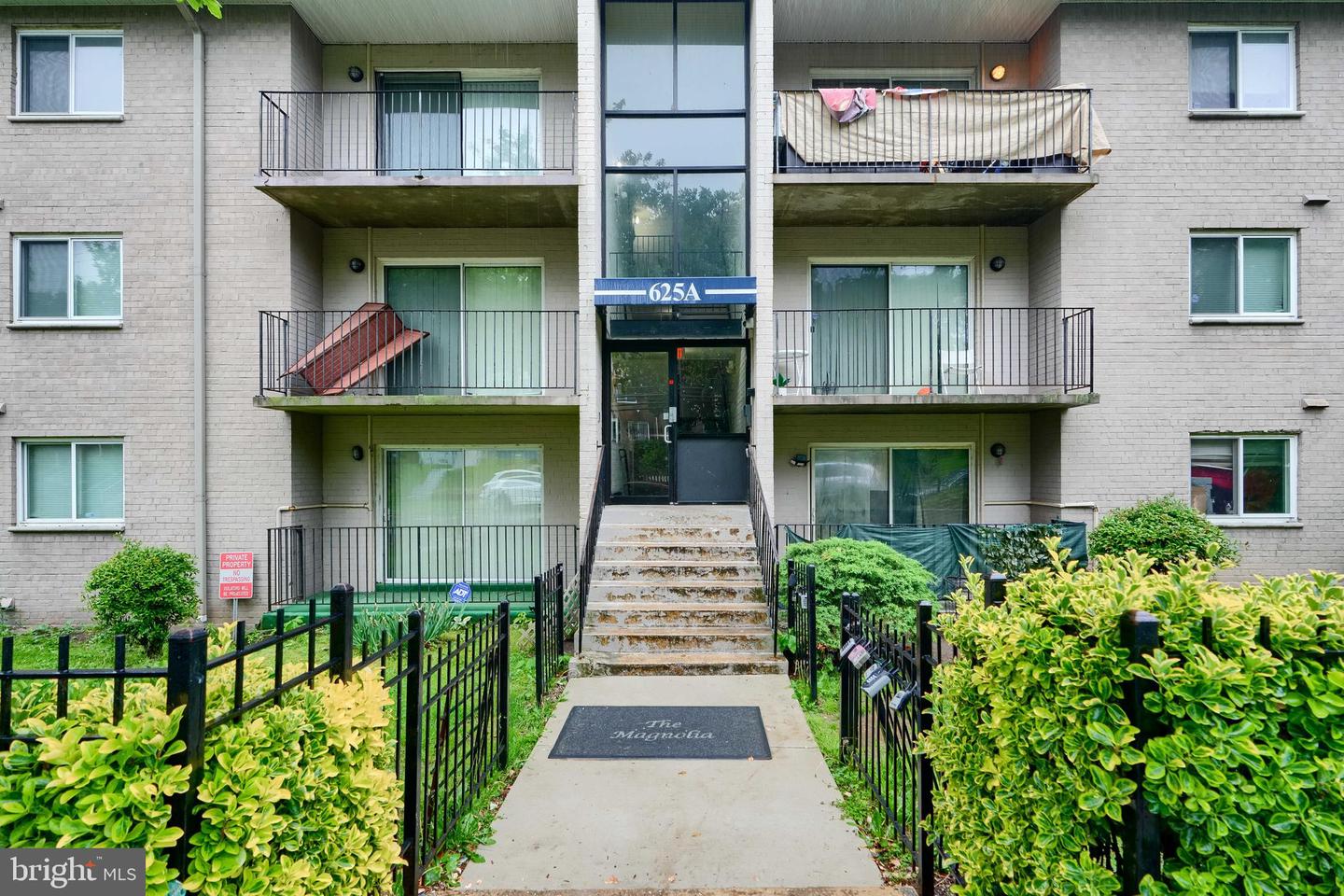 625A CHESAPEAKE ST SE #202, WASHINGTON, District Of Columbia 20032, 2 Bedrooms Bedrooms, ,1 BathroomBathrooms,Residential,For sale,625A CHESAPEAKE ST SE #202,DCDC2200152 MLS # DCDC2200152