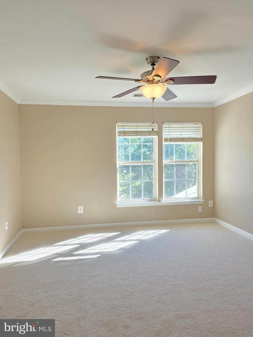 11139 GANDER CT, FREDERICKSBURG, Virginia 22407, 3 Bedrooms Bedrooms, ,3 BathroomsBathrooms,Residential,For sale,11139 GANDER CT,VASP2036558 MLS # VASP2036558