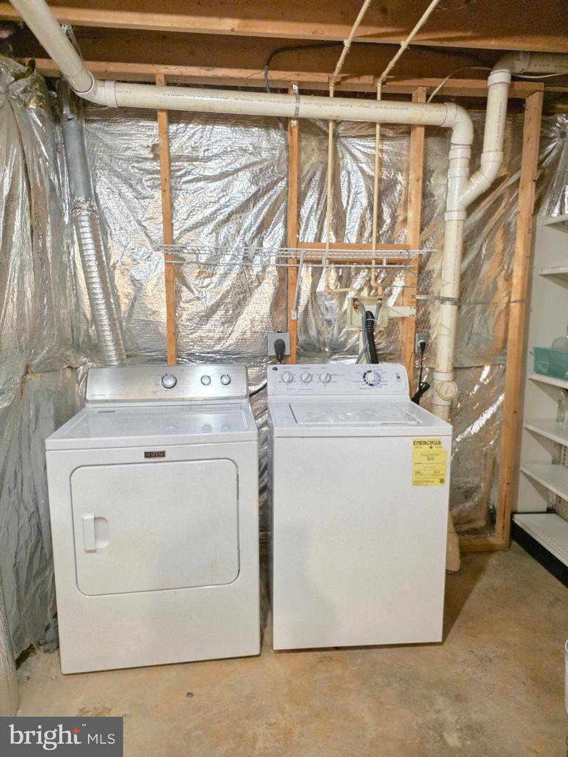 11139 GANDER CT, FREDERICKSBURG, Virginia 22407, 3 Bedrooms Bedrooms, ,3 BathroomsBathrooms,Residential,For sale,11139 GANDER CT,VASP2036558 MLS # VASP2036558