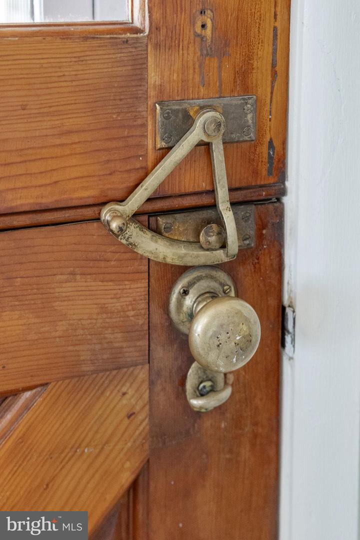 9441 CONSTITUTION HWY, SOMERSET, Virginia 22972, 2 Bedrooms Bedrooms, 7 Rooms Rooms,1 BathroomBathrooms,Residential,For sale,9441 CONSTITUTION HWY,VAOR2012532 MLS # VAOR2012532 9441 CONSTITUTION HWY, SOMERSET, Virginia 22972, 2 Bedrooms Bedrooms, 7 Rooms Rooms,1 BathroomBathrooms,Residential,For sale,9441 CONSTITUTION HWY,VAOR2012532 MLS # VAOR2012532