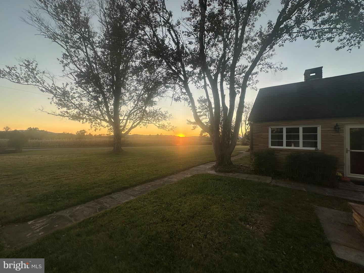 9441 CONSTITUTION HWY, SOMERSET, Virginia 22972, 2 Bedrooms Bedrooms, 7 Rooms Rooms,1 BathroomBathrooms,Residential,For sale,9441 CONSTITUTION HWY,VAOR2012532 MLS # VAOR2012532 9441 CONSTITUTION HWY, SOMERSET, Virginia 22972, 2 Bedrooms Bedrooms, 7 Rooms Rooms,1 BathroomBathrooms,Residential,For sale,9441 CONSTITUTION HWY,VAOR2012532 MLS # VAOR2012532