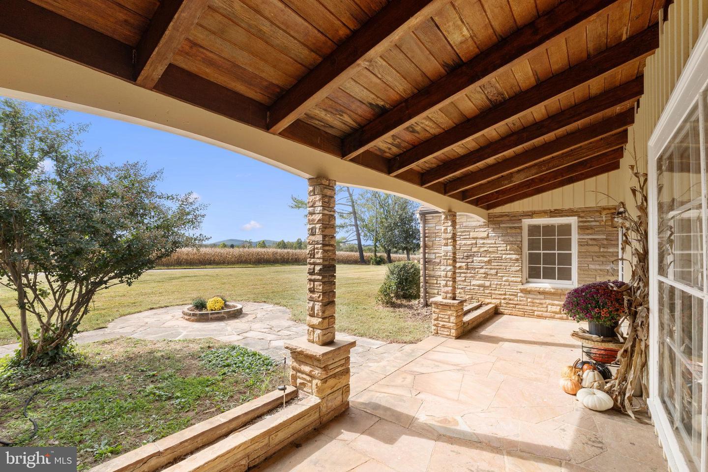 9441 CONSTITUTION HWY, SOMERSET, Virginia 22972, 2 Bedrooms Bedrooms, 7 Rooms Rooms,1 BathroomBathrooms,Residential,For sale,9441 CONSTITUTION HWY,VAOR2012532 MLS # VAOR2012532 9441 CONSTITUTION HWY, SOMERSET, Virginia 22972, 2 Bedrooms Bedrooms, 7 Rooms Rooms,1 BathroomBathrooms,Residential,For sale,9441 CONSTITUTION HWY,VAOR2012532 MLS # VAOR2012532