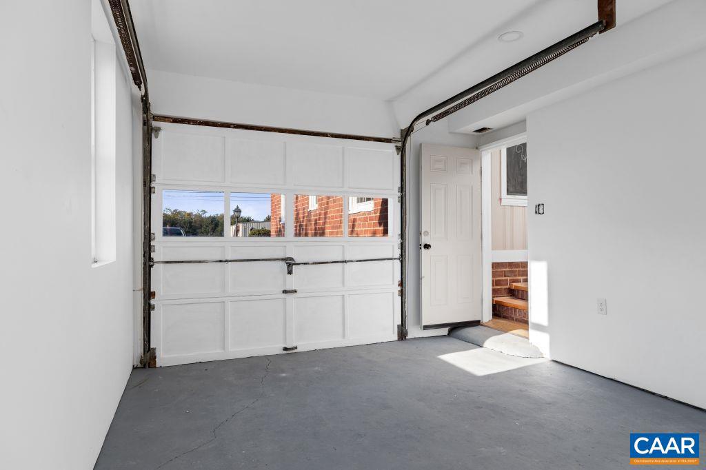 2735 STUARTS DRAFT HWY, STUARTS DRAFT, Virginia 24477, 3 Bedrooms Bedrooms, ,1 BathroomBathrooms,Residential,For sale,2735 STUARTS DRAFT HWY,670408 MLS # 670408 2735 STUARTS DRAFT HWY, STUARTS DRAFT, Virginia 24477, 3 Bedrooms Bedrooms, ,1 BathroomBathrooms,Residential,For sale,2735 STUARTS DRAFT HWY,670408 MLS # 670408