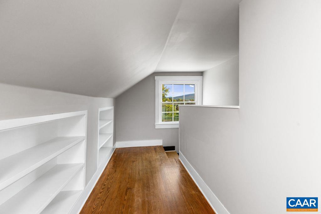 2735 STUARTS DRAFT HWY, STUARTS DRAFT, Virginia 24477, 3 Bedrooms Bedrooms, ,1 BathroomBathrooms,Residential,For sale,2735 STUARTS DRAFT HWY,670408 MLS # 670408 2735 STUARTS DRAFT HWY, STUARTS DRAFT, Virginia 24477, 3 Bedrooms Bedrooms, ,1 BathroomBathrooms,Residential,For sale,2735 STUARTS DRAFT HWY,670408 MLS # 670408