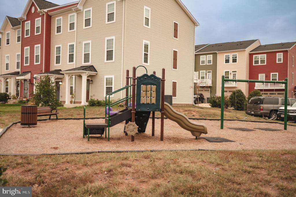 9008 RANDOLPH CIR, BEALETON, Virginia, 3 Bedrooms Bedrooms, ,2 BathroomsBathrooms,Residential,9008 RANDOLPH CIR,VAFQ2020164 MLS # VAFQ2020164 9008 RANDOLPH CIR, BEALETON, Virginia, 3 Bedrooms Bedrooms, ,2 BathroomsBathrooms,Residential,9008 RANDOLPH CIR,VAFQ2020164 MLS # VAFQ2020164