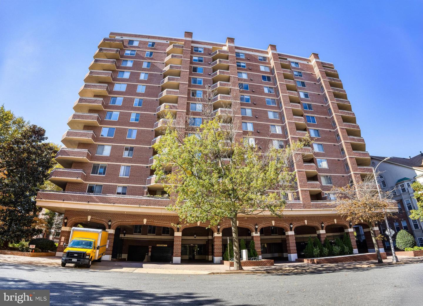 1276 N WAYNE ST #606, ARLINGTON, Virginia 22201, 1 Bedroom Bedrooms, ,1 BathroomBathrooms,Residential,For sale,1276 N WAYNE ST #606,VAAR2065458 MLS # VAAR2065458