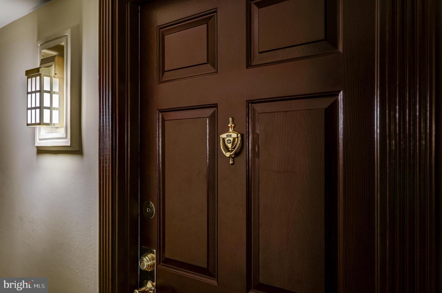 1276 N WAYNE ST #606, ARLINGTON, Virginia 22201, 1 Bedroom Bedrooms, ,1 BathroomBathrooms,Residential,For sale,1276 N WAYNE ST #606,VAAR2065458 MLS # VAAR2065458