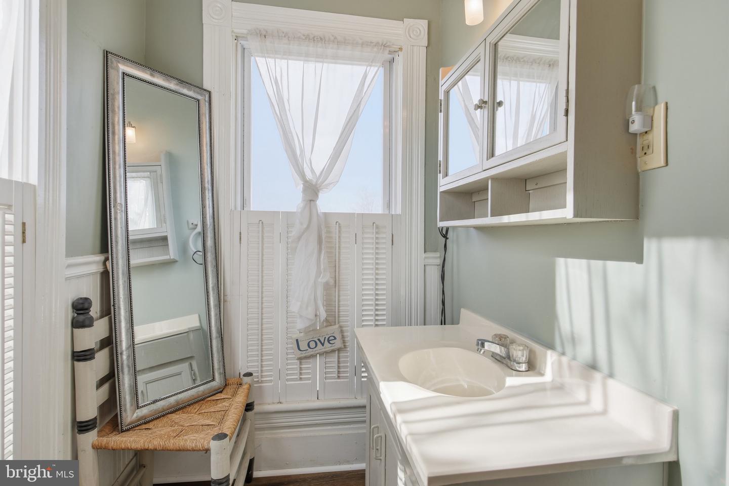 24295 SENEDO RD, WOODSTOCK, Virginia 22664, 4 Bedrooms Bedrooms, ,2 BathroomsBathrooms,Residential,For sale,24295 SENEDO RD,VASH2012982 MLS # VASH2012982 24295 SENEDO RD, WOODSTOCK, Virginia 22664, 4 Bedrooms Bedrooms, ,2 BathroomsBathrooms,Residential,For sale,24295 SENEDO RD,VASH2012982 MLS # VASH2012982