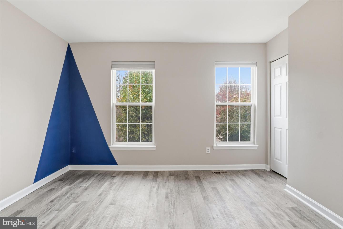 2038 STARGRASS CT, WOODBRIDGE, Virginia 22192, 2 Bedrooms Bedrooms, ,3 BathroomsBathrooms,Residential,For sale,2038 STARGRASS CT,VAPW2107806 MLS # VAPW2107806