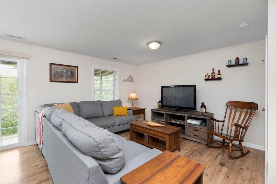 145 THOROUGHBRED CIR, LEXINGTON, Virginia 24450, 3 Bedrooms Bedrooms, ,3 BathroomsBathrooms,Residential,145 THOROUGHBRED CIR,672637 MLS # 672637