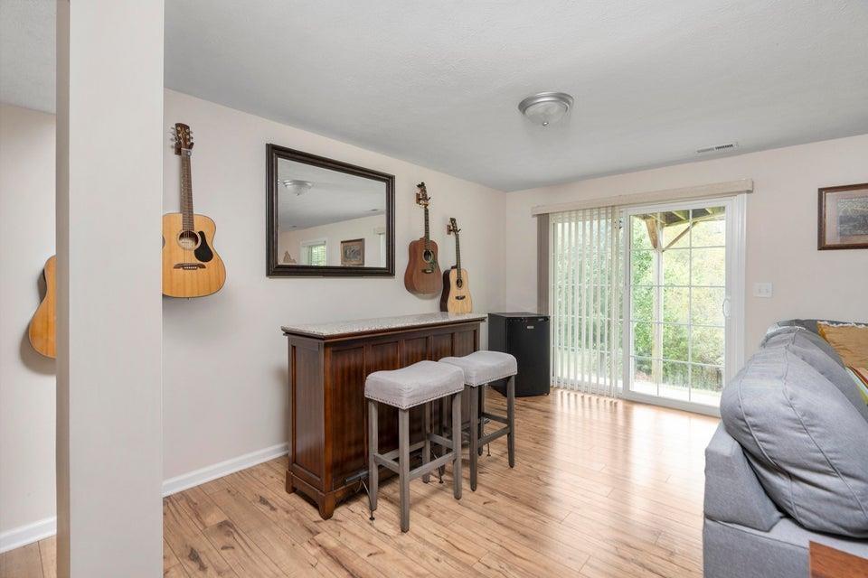 145 THOROUGHBRED CIR, LEXINGTON, Virginia 24450, 3 Bedrooms Bedrooms, ,3 BathroomsBathrooms,Residential,145 THOROUGHBRED CIR,672637 MLS # 672637