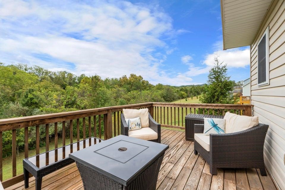 145 THOROUGHBRED CIR, LEXINGTON, Virginia 24450, 3 Bedrooms Bedrooms, ,3 BathroomsBathrooms,Residential,145 THOROUGHBRED CIR,672637 MLS # 672637