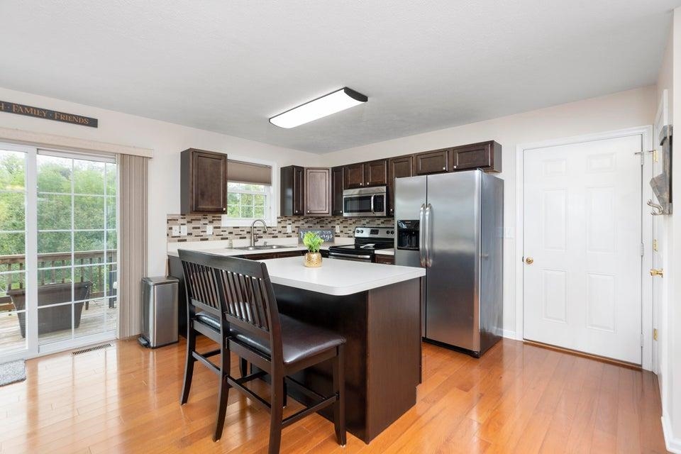 145 THOROUGHBRED CIR, LEXINGTON, Virginia 24450, 3 Bedrooms Bedrooms, ,3 BathroomsBathrooms,Residential,145 THOROUGHBRED CIR,672637 MLS # 672637