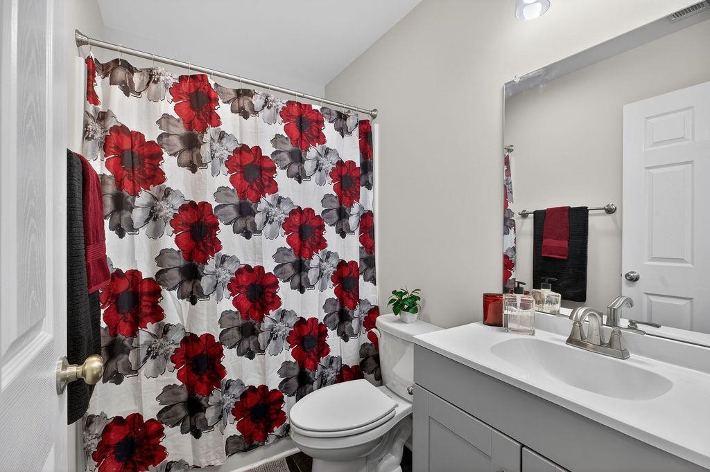 1637 A ST, WAYNESBORO, Virginia 22980, 3 Bedrooms Bedrooms, ,2 BathroomsBathrooms,Residential,1637 A ST,672646 MLS # 672646