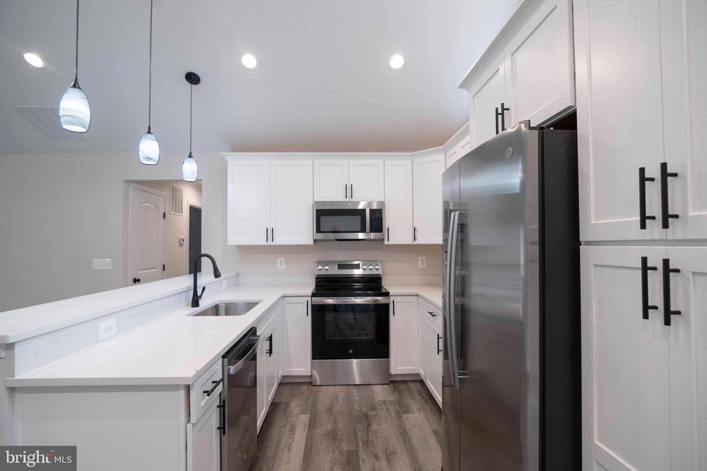 LOT 19 HIGHRIDGE RD, FRONT ROYAL, Virginia 22630, 3 Bedrooms Bedrooms, ,2 BathroomsBathrooms,Residential,For sale,LOT 19 HIGHRIDGE RD,VAWR2012976 MLS # VAWR2012976 LOT 19 HIGHRIDGE RD, FRONT ROYAL, Virginia 22630, 3 Bedrooms Bedrooms, ,2 BathroomsBathrooms,Residential,For sale,LOT 19 HIGHRIDGE RD,VAWR2012976 MLS # VAWR2012976