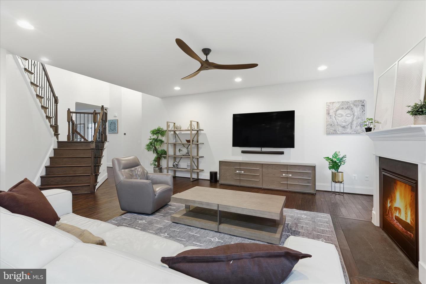 23698 HEATHER MEWS DR, ASHBURN, Virginia 20148, 6 Bedrooms Bedrooms, ,5 BathroomsBathrooms,Residential,For sale,23698 HEATHER MEWS DR,VALO2112576 MLS # VALO2112576 23698 HEATHER MEWS DR, ASHBURN, Virginia 20148, 6 Bedrooms Bedrooms, ,5 BathroomsBathrooms,Residential,For sale,23698 HEATHER MEWS DR,VALO2112576 MLS # VALO2112576