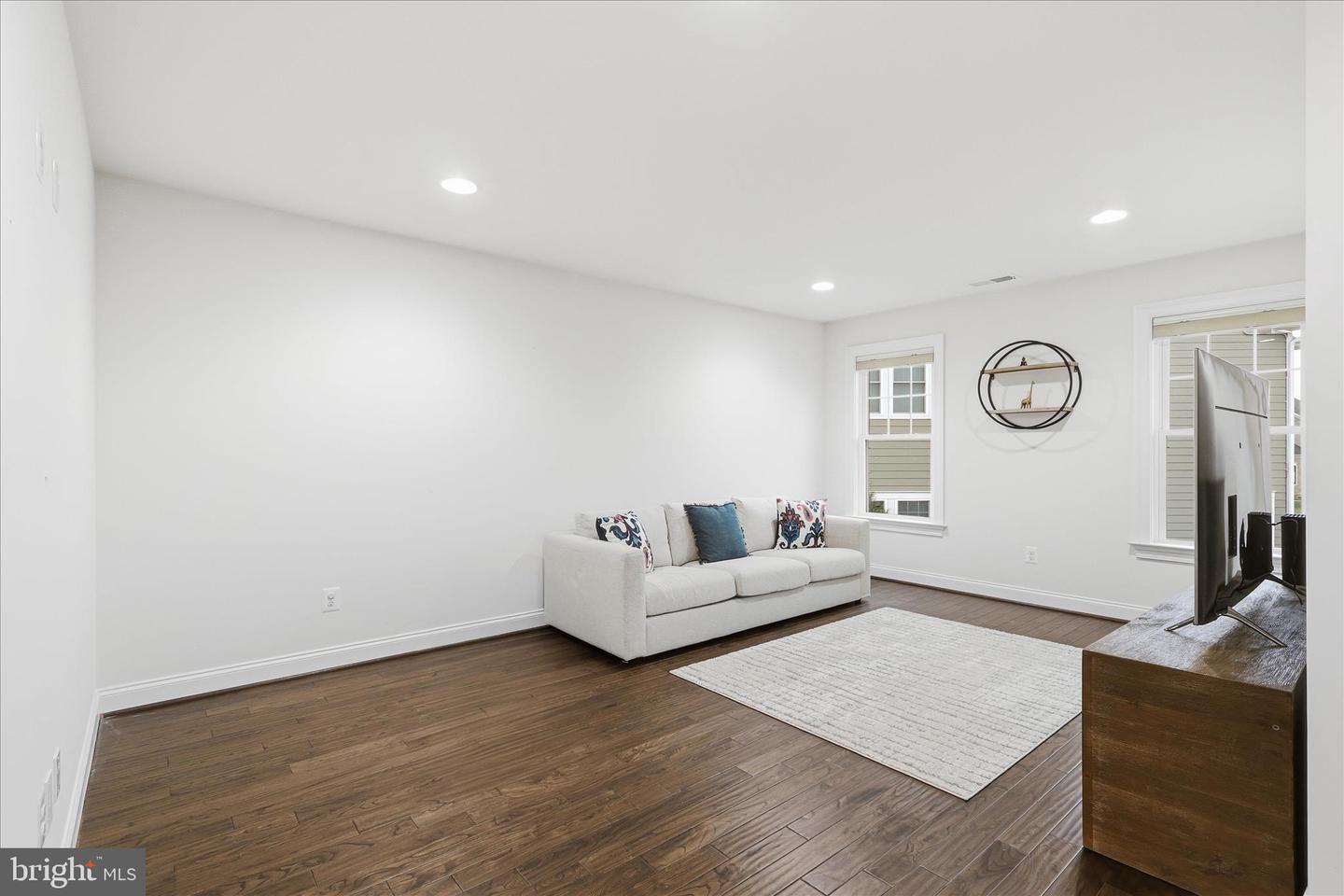 23698 HEATHER MEWS DR, ASHBURN, Virginia 20148, 6 Bedrooms Bedrooms, ,5 BathroomsBathrooms,Residential,For sale,23698 HEATHER MEWS DR,VALO2112576 MLS # VALO2112576 23698 HEATHER MEWS DR, ASHBURN, Virginia 20148, 6 Bedrooms Bedrooms, ,5 BathroomsBathrooms,Residential,For sale,23698 HEATHER MEWS DR,VALO2112576 MLS # VALO2112576