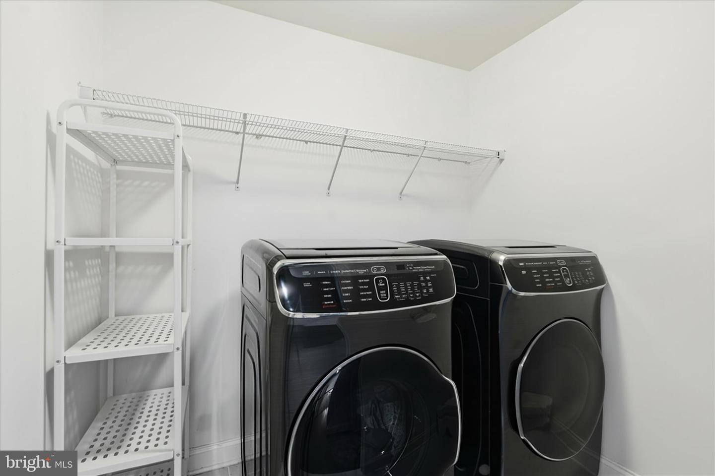 23698 HEATHER MEWS DR, ASHBURN, Virginia 20148, 6 Bedrooms Bedrooms, ,5 BathroomsBathrooms,Residential,For sale,23698 HEATHER MEWS DR,VALO2112576 MLS # VALO2112576 23698 HEATHER MEWS DR, ASHBURN, Virginia 20148, 6 Bedrooms Bedrooms, ,5 BathroomsBathrooms,Residential,For sale,23698 HEATHER MEWS DR,VALO2112576 MLS # VALO2112576