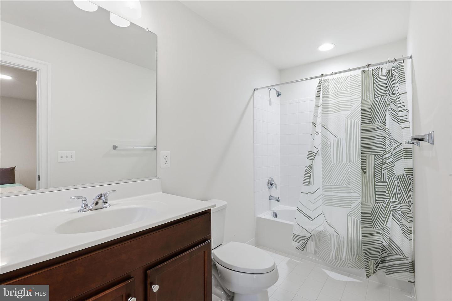 23698 HEATHER MEWS DR, ASHBURN, Virginia 20148, 6 Bedrooms Bedrooms, ,5 BathroomsBathrooms,Residential,For sale,23698 HEATHER MEWS DR,VALO2112576 MLS # VALO2112576 23698 HEATHER MEWS DR, ASHBURN, Virginia 20148, 6 Bedrooms Bedrooms, ,5 BathroomsBathrooms,Residential,For sale,23698 HEATHER MEWS DR,VALO2112576 MLS # VALO2112576