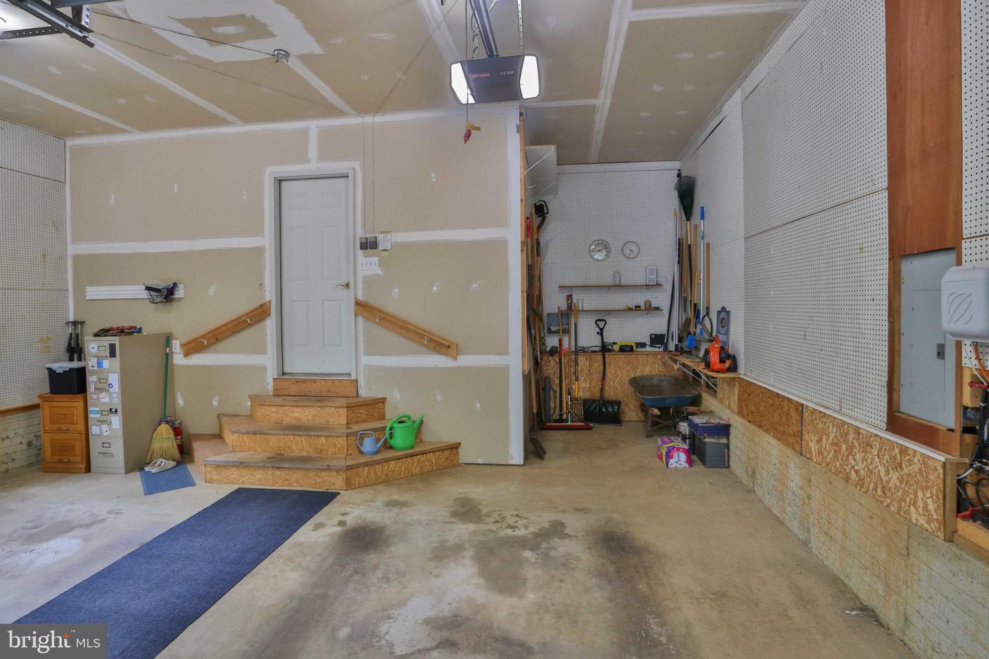 13608 S GENERAL SLOCUM CT, FREDERICKSBURG, Virginia 22407, 4 Bedrooms Bedrooms, ,3 BathroomsBathrooms,Residential,For sale,13608 S GENERAL SLOCUM CT,VASP2038324 MLS # VASP2038324