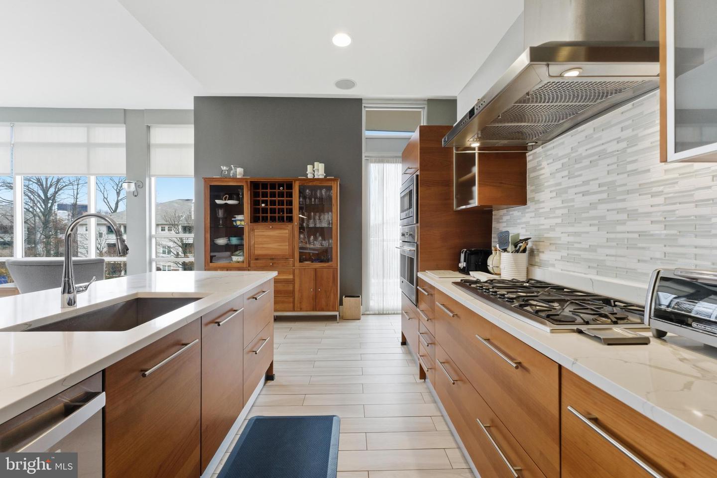 12025 NEW DOMINION PKWY #103, RESTON, Virginia 20190, 2 Bedrooms Bedrooms, 9 Rooms Rooms,2 BathroomsBathrooms,Residential,For sale,12025 NEW DOMINION PKWY #103,VAFX2284478 MLS # VAFX2284478 12025 NEW DOMINION PKWY #103, RESTON, Virginia 20190, 2 Bedrooms Bedrooms, 9 Rooms Rooms,2 BathroomsBathrooms,Residential,For sale,12025 NEW DOMINION PKWY #103,VAFX2284478 MLS # VAFX2284478