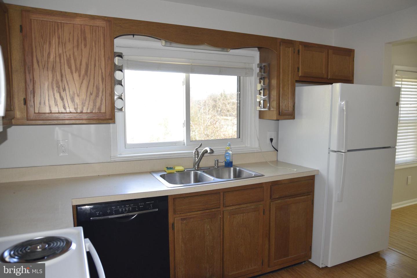 191 DEACON RD, FREDERICKSBURG, Virginia 22405, 2 Bedrooms Bedrooms, ,1 BathroomBathrooms,Residential,For sale,191 DEACON RD,VAST2045158 MLS # VAST2045158 191 DEACON RD, FREDERICKSBURG, Virginia 22405, 2 Bedrooms Bedrooms, ,1 BathroomBathrooms,Residential,For sale,191 DEACON RD,VAST2045158 MLS # VAST2045158