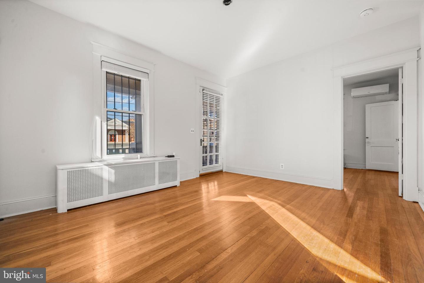 1005 EVARTS ST NE, WASHINGTON, District Of Columbia 20018, 4 Bedrooms Bedrooms, ,2 BathroomsBathrooms,Residential,For sale,1005 EVARTS ST NE,DCDC2241002 MLS # DCDC2241002