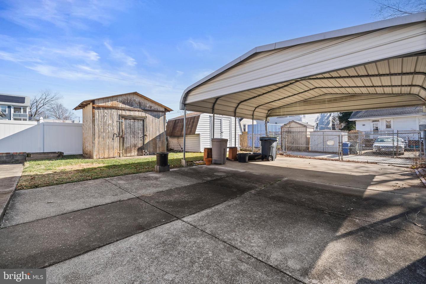 1005 EVARTS ST NE, WASHINGTON, District Of Columbia 20018, 4 Bedrooms Bedrooms, ,2 BathroomsBathrooms,Residential,For sale,1005 EVARTS ST NE,DCDC2241002 MLS # DCDC2241002