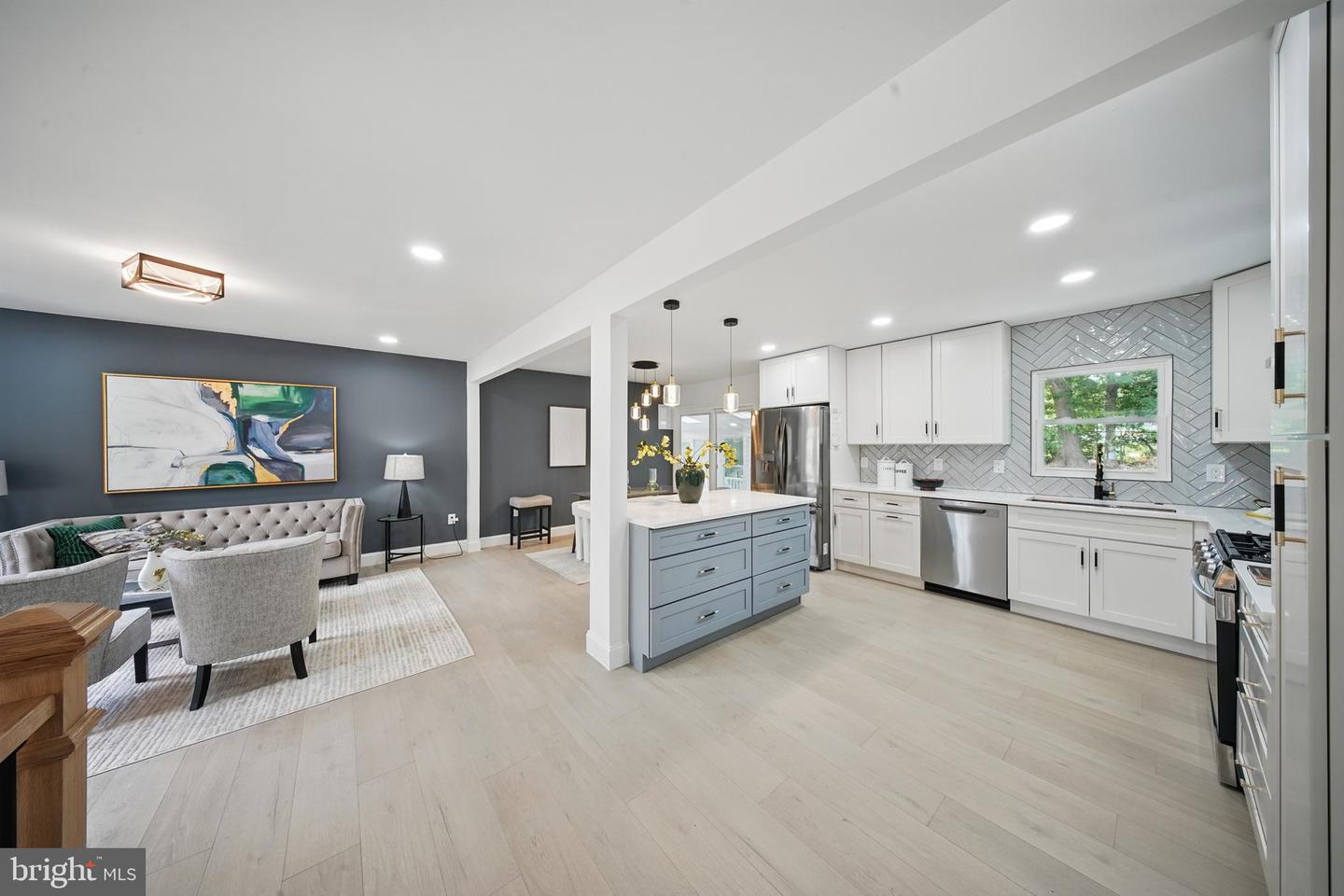 4403 ECHO CT, WOODBRIDGE, Virginia 22193, 4 Bedrooms Bedrooms, ,3 BathroomsBathrooms,Residential,For sale,4403 ECHO CT,VAPW2110464 MLS # VAPW2110464