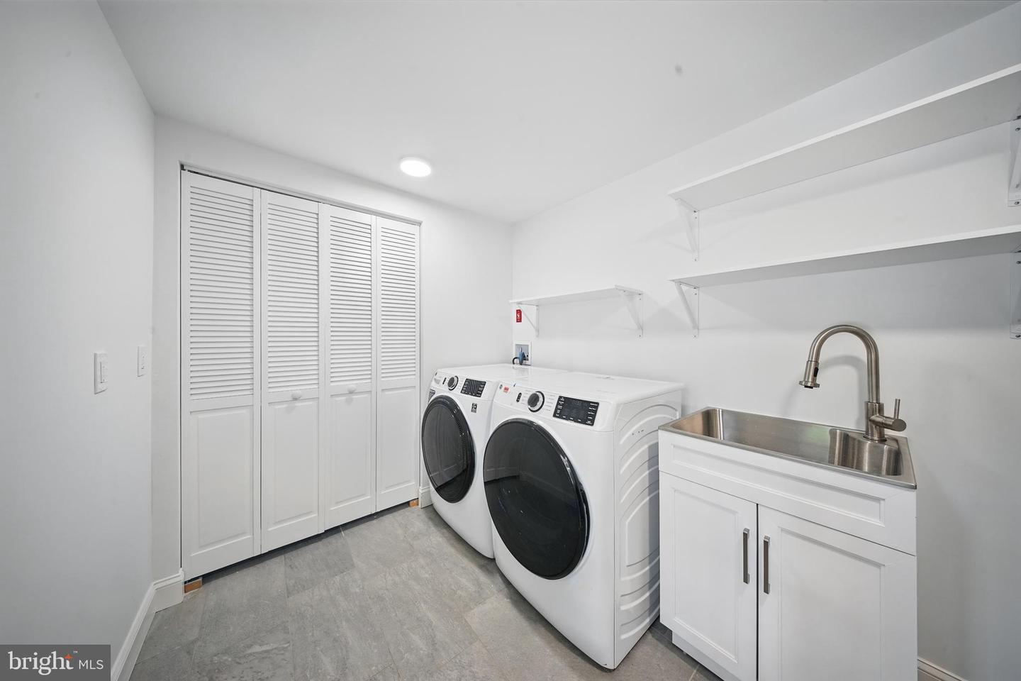 4403 ECHO CT, WOODBRIDGE, Virginia 22193, 4 Bedrooms Bedrooms, ,3 BathroomsBathrooms,Residential,For sale,4403 ECHO CT,VAPW2110464 MLS # VAPW2110464