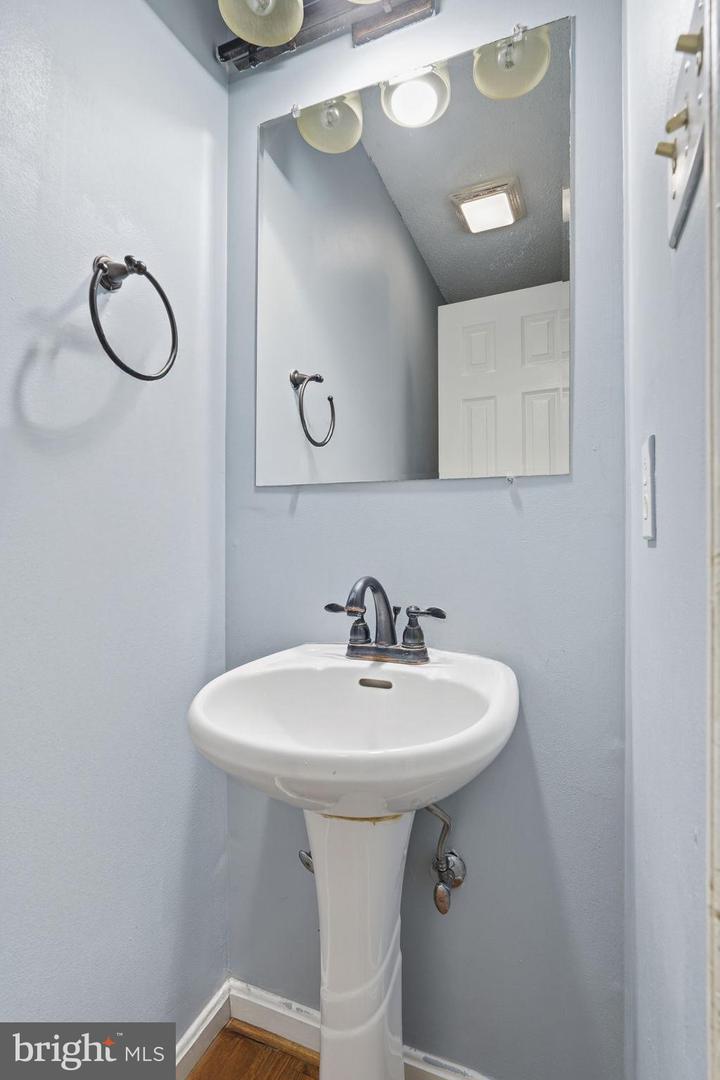 110 RUGBY PL, WINCHESTER, Virginia 22603, 3 Bedrooms Bedrooms, ,2 BathroomsBathrooms,Residential,For sale,110 RUGBY PL,VAFV2038904 MLS # VAFV2038904 110 RUGBY PL, WINCHESTER, Virginia 22603, 3 Bedrooms Bedrooms, ,2 BathroomsBathrooms,Residential,For sale,110 RUGBY PL,VAFV2038904 MLS # VAFV2038904