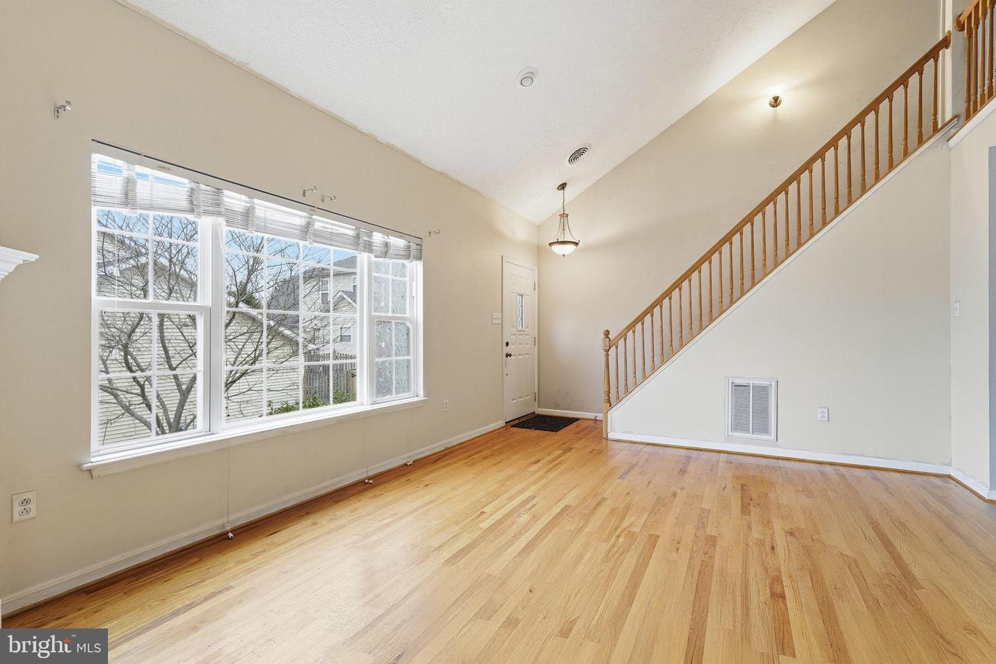 110 RUGBY PL, WINCHESTER, Virginia 22603, 3 Bedrooms Bedrooms, ,2 BathroomsBathrooms,Residential,For sale,110 RUGBY PL,VAFV2038904 MLS # VAFV2038904 110 RUGBY PL, WINCHESTER, Virginia 22603, 3 Bedrooms Bedrooms, ,2 BathroomsBathrooms,Residential,For sale,110 RUGBY PL,VAFV2038904 MLS # VAFV2038904