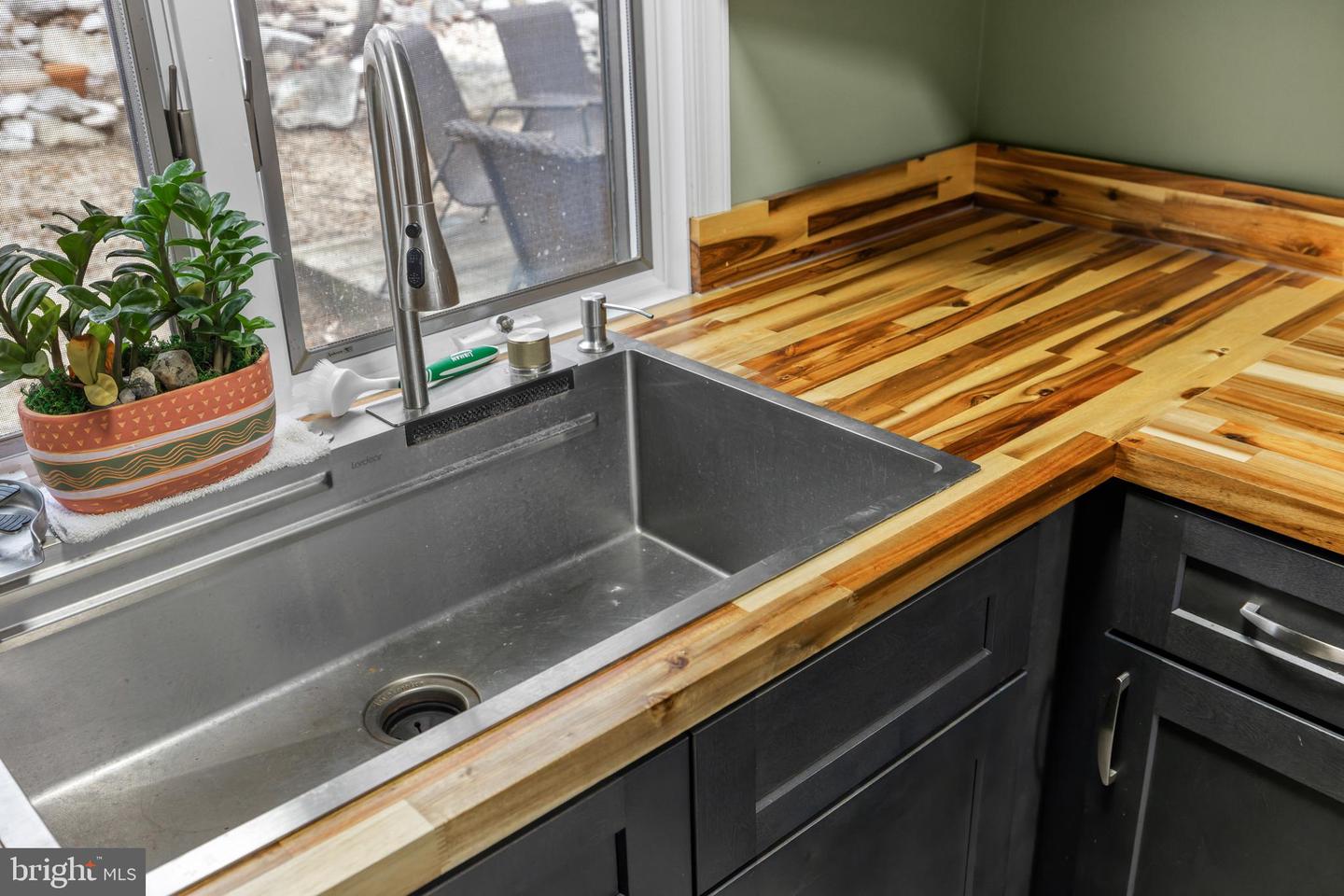 306 CONGERS LN, MCGAHEYSVILLE, Virginia 22840, 4 Bedrooms Bedrooms, ,3 BathroomsBathrooms,Residential,For sale,306 CONGERS LN,VARO2002810 MLS # VARO2002810 306 CONGERS LN, MCGAHEYSVILLE, Virginia 22840, 4 Bedrooms Bedrooms, ,3 BathroomsBathrooms,Residential,For sale,306 CONGERS LN,VARO2002810 MLS # VARO2002810