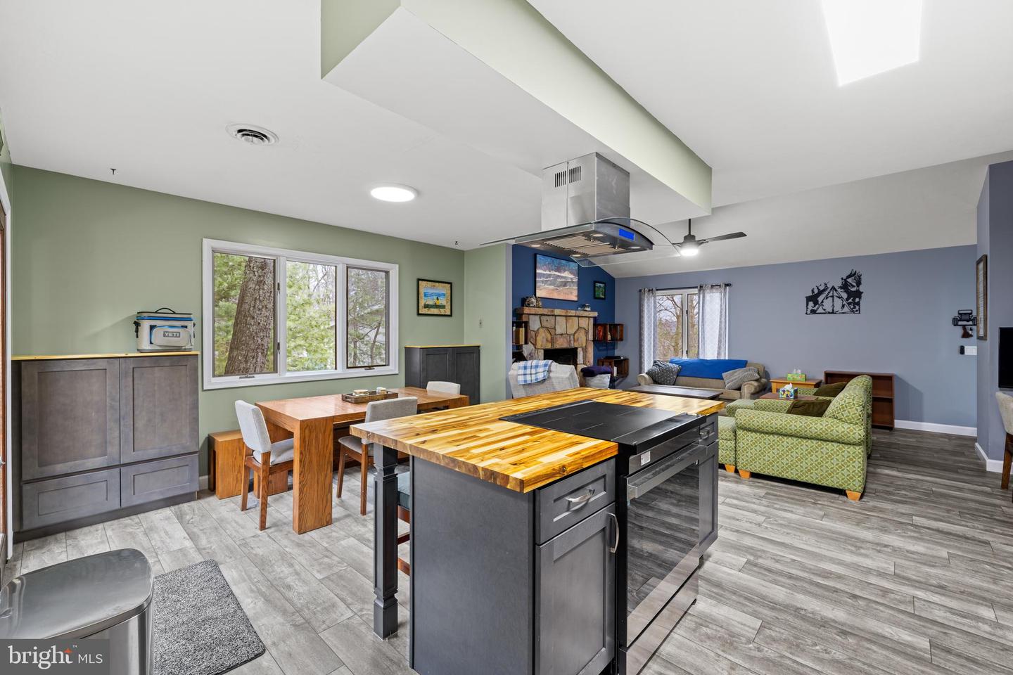 306 CONGERS LN, MCGAHEYSVILLE, Virginia 22840, 4 Bedrooms Bedrooms, ,3 BathroomsBathrooms,Residential,For sale,306 CONGERS LN,VARO2002810 MLS # VARO2002810 306 CONGERS LN, MCGAHEYSVILLE, Virginia 22840, 4 Bedrooms Bedrooms, ,3 BathroomsBathrooms,Residential,For sale,306 CONGERS LN,VARO2002810 MLS # VARO2002810