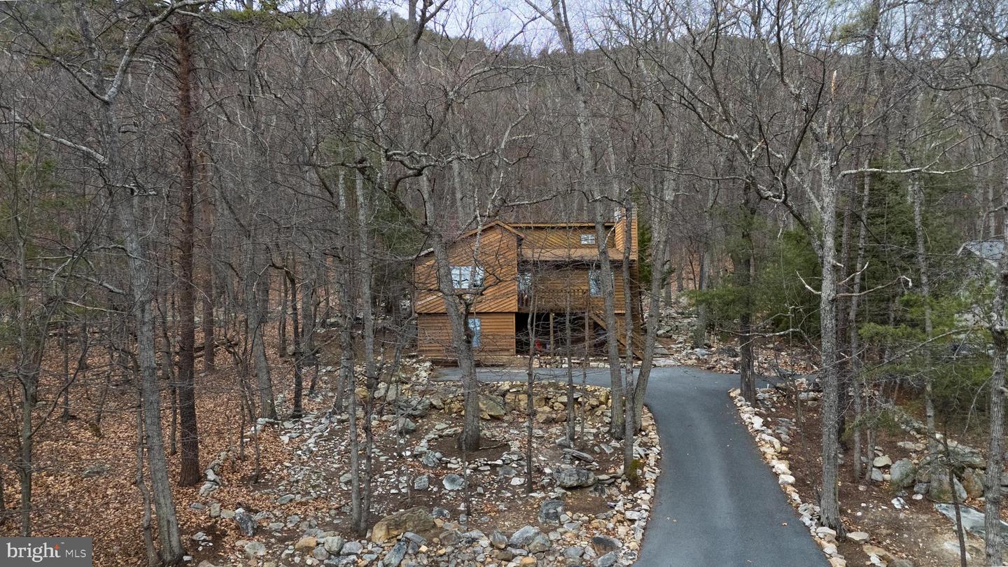 306 CONGERS LN, MCGAHEYSVILLE, Virginia 22840, 4 Bedrooms Bedrooms, ,3 BathroomsBathrooms,Residential,For sale,306 CONGERS LN,VARO2002810 MLS # VARO2002810 306 CONGERS LN, MCGAHEYSVILLE, Virginia 22840, 4 Bedrooms Bedrooms, ,3 BathroomsBathrooms,Residential,For sale,306 CONGERS LN,VARO2002810 MLS # VARO2002810