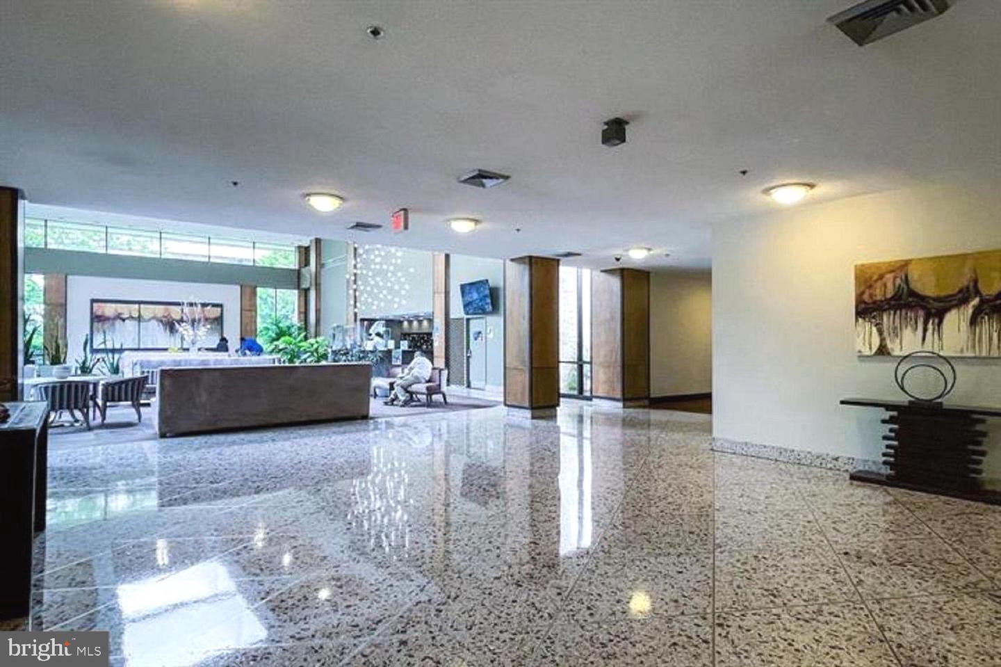 3713 S GEORGE MASON DR #1506, FALLS CHURCH, Virginia 22041, 3 Bedrooms Bedrooms, ,2 BathroomsBathrooms,Residential,For sale,3713 S GEORGE MASON DR #1506,VAFX2285898 MLS # VAFX2285898