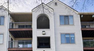 9576 JAYHAWK TER #301, MANASSAS, Virginia 20110, 2 Bedrooms Bedrooms, ,1 BathroomBathrooms,Residential,For sale,9576 JAYHAWK TER #301,VAMN2009970 MLS # VAMN2009970