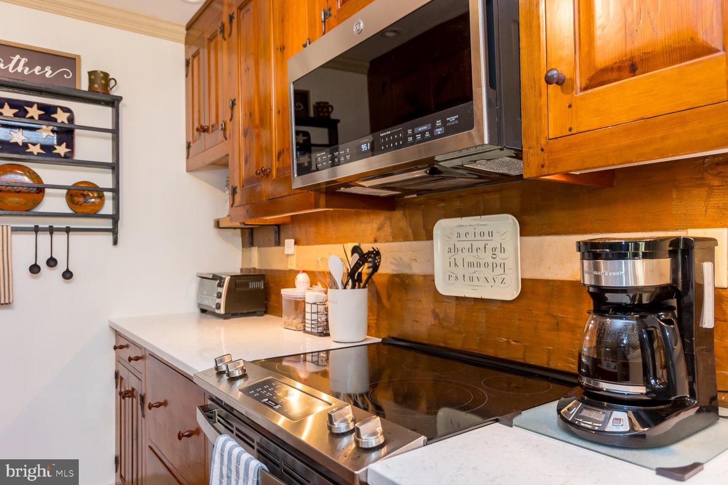 6154 SENEDO RD, QUICKSBURG, Virginia 22847, 3 Bedrooms Bedrooms, ,3 BathroomsBathrooms,Residential,For sale,6154 SENEDO RD,VASH2013406 MLS # VASH2013406