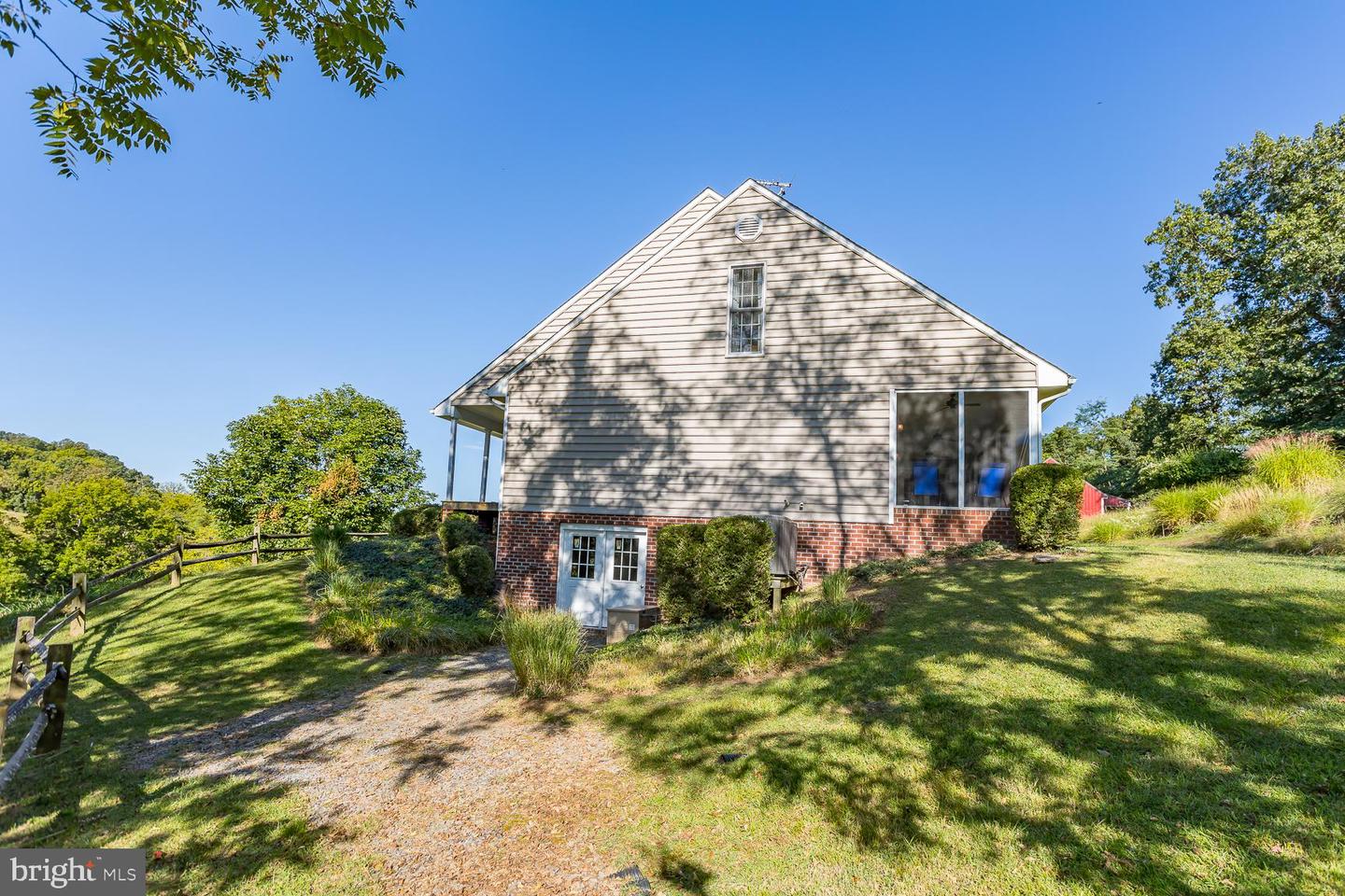 6154 SENEDO RD, QUICKSBURG, Virginia 22847, 3 Bedrooms Bedrooms, ,3 BathroomsBathrooms,Residential,For sale,6154 SENEDO RD,VASH2013406 MLS # VASH2013406