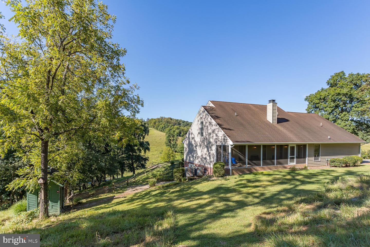 6154 SENEDO RD, QUICKSBURG, Virginia 22847, 3 Bedrooms Bedrooms, ,3 BathroomsBathrooms,Residential,For sale,6154 SENEDO RD,VASH2013406 MLS # VASH2013406