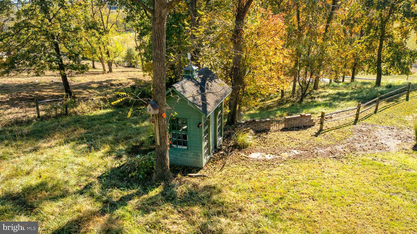 6154 SENEDO RD, QUICKSBURG, Virginia 22847, 3 Bedrooms Bedrooms, ,3 BathroomsBathrooms,Residential,For sale,6154 SENEDO RD,VASH2013406 MLS # VASH2013406