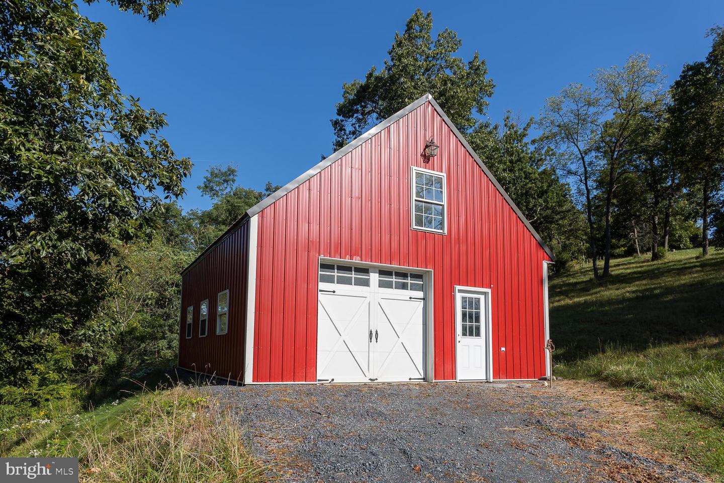 6154 SENEDO RD, QUICKSBURG, Virginia 22847, 3 Bedrooms Bedrooms, ,3 BathroomsBathrooms,Residential,For sale,6154 SENEDO RD,VASH2013406 MLS # VASH2013406