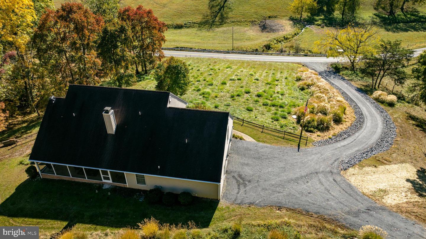 6154 SENEDO RD, QUICKSBURG, Virginia 22847, 3 Bedrooms Bedrooms, ,3 BathroomsBathrooms,Residential,For sale,6154 SENEDO RD,VASH2013406 MLS # VASH2013406